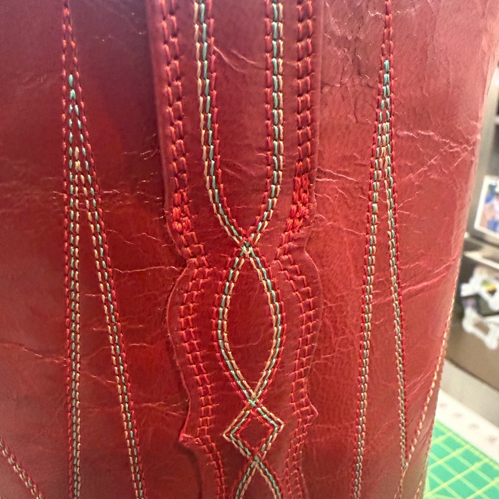 Tecovas Ruby Loretta - 7.5 - image 8